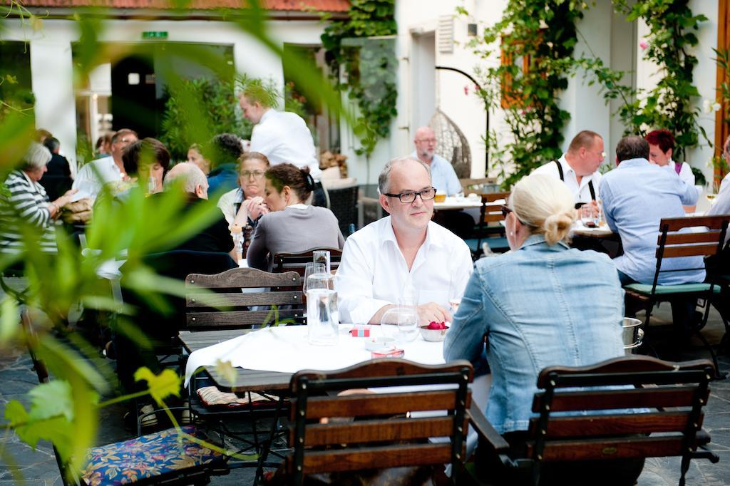 Schreiners Essen Und Wohnen Hotel Wien Ngoại thất bức ảnh